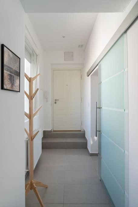 Apartmán Grosse Terrasse, Klimaanlage Und U-Bahn Naehe Vídeň Exteriér fotografie