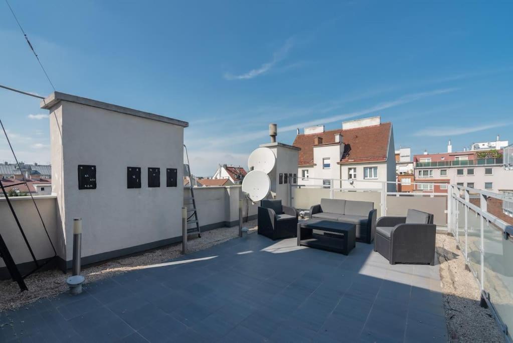 Apartmán Grosse Terrasse, Klimaanlage Und U-Bahn Naehe Vídeň Exteriér fotografie