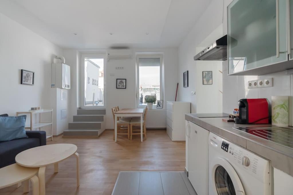 Apartmán Grosse Terrasse, Klimaanlage Und U-Bahn Naehe Vídeň Exteriér fotografie
